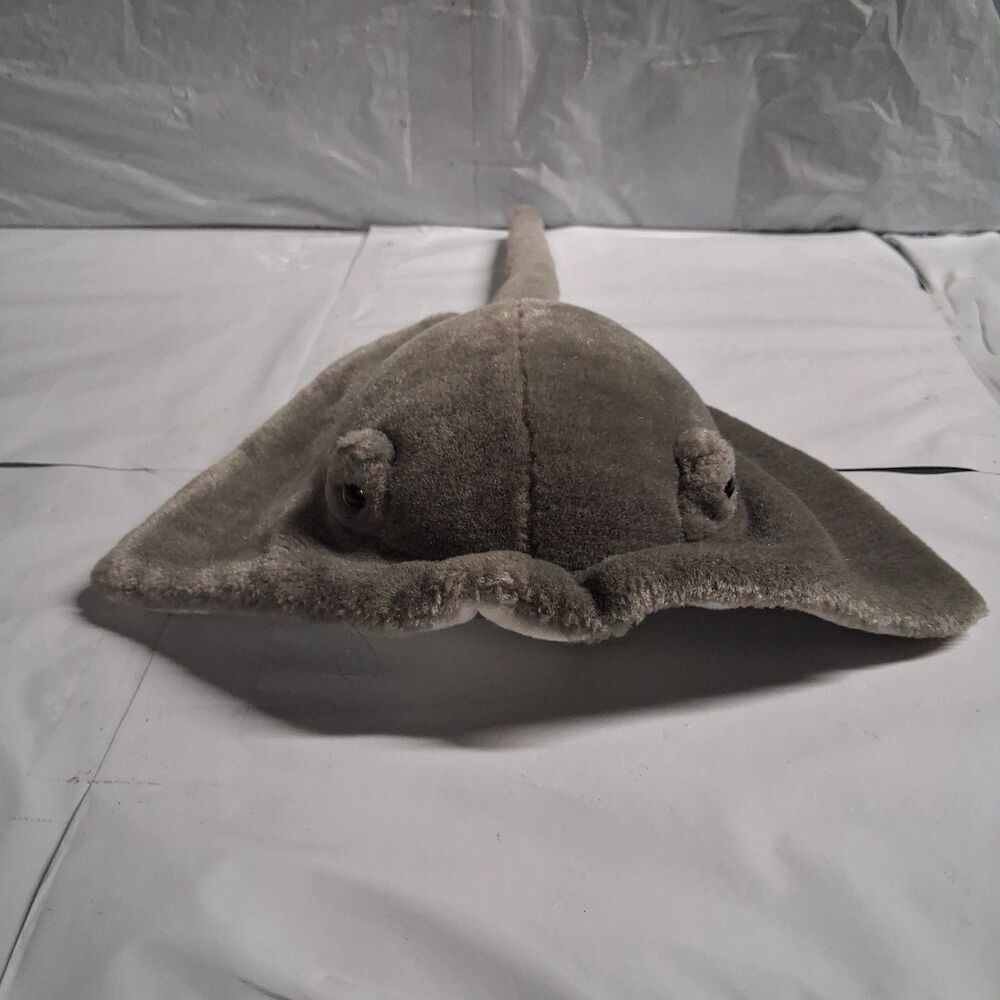 Sea World Stingray Gray 15”Plush Stuffed Animal Vintage 1991